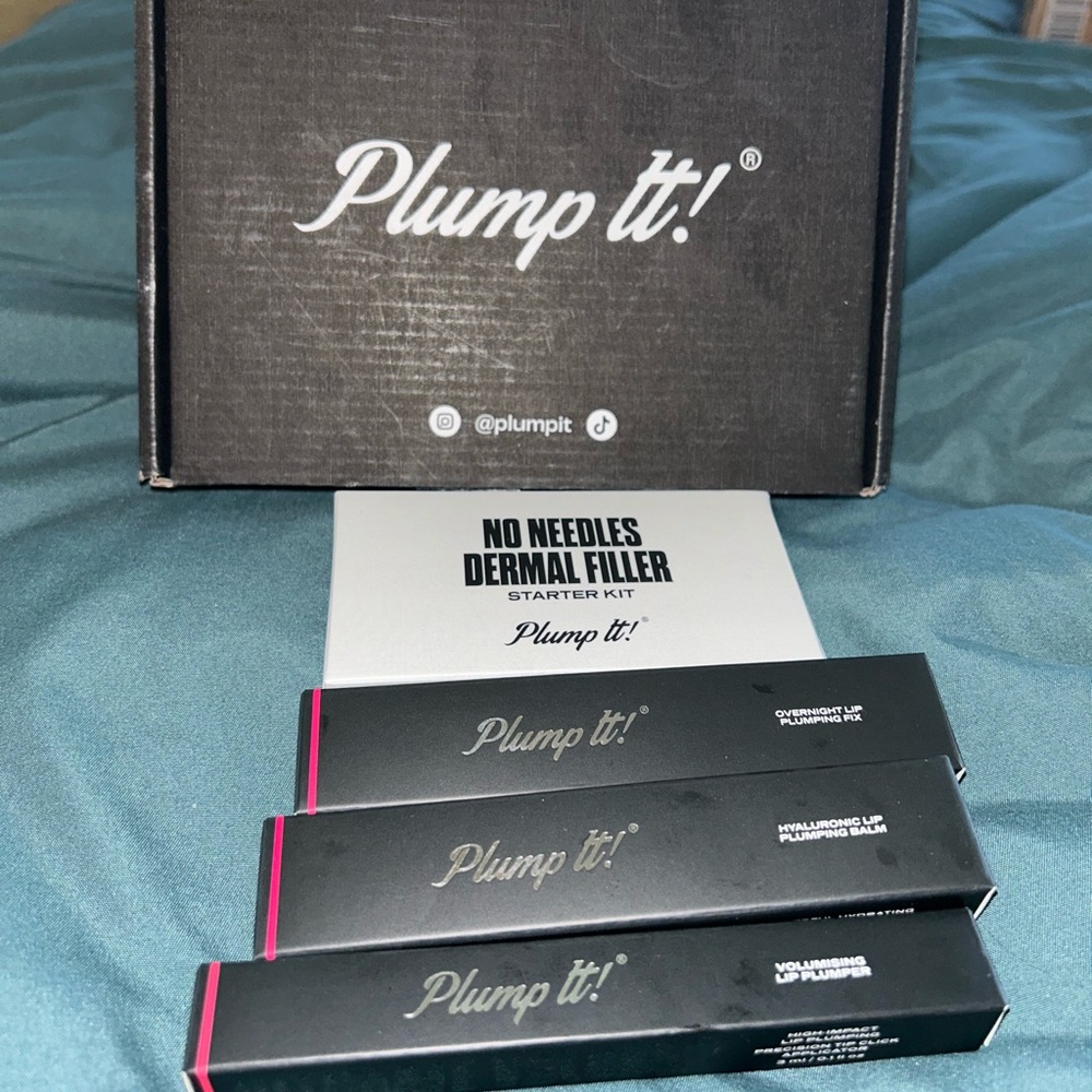 Plump It lip plumping kit..never used